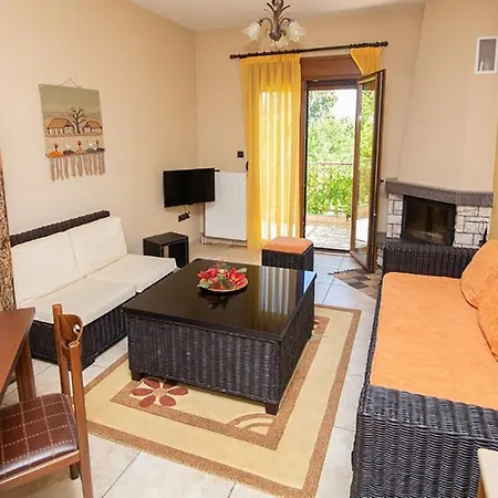 μενελαΐς - Menelais *