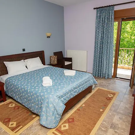 Menelais Apartment Thrapsimion